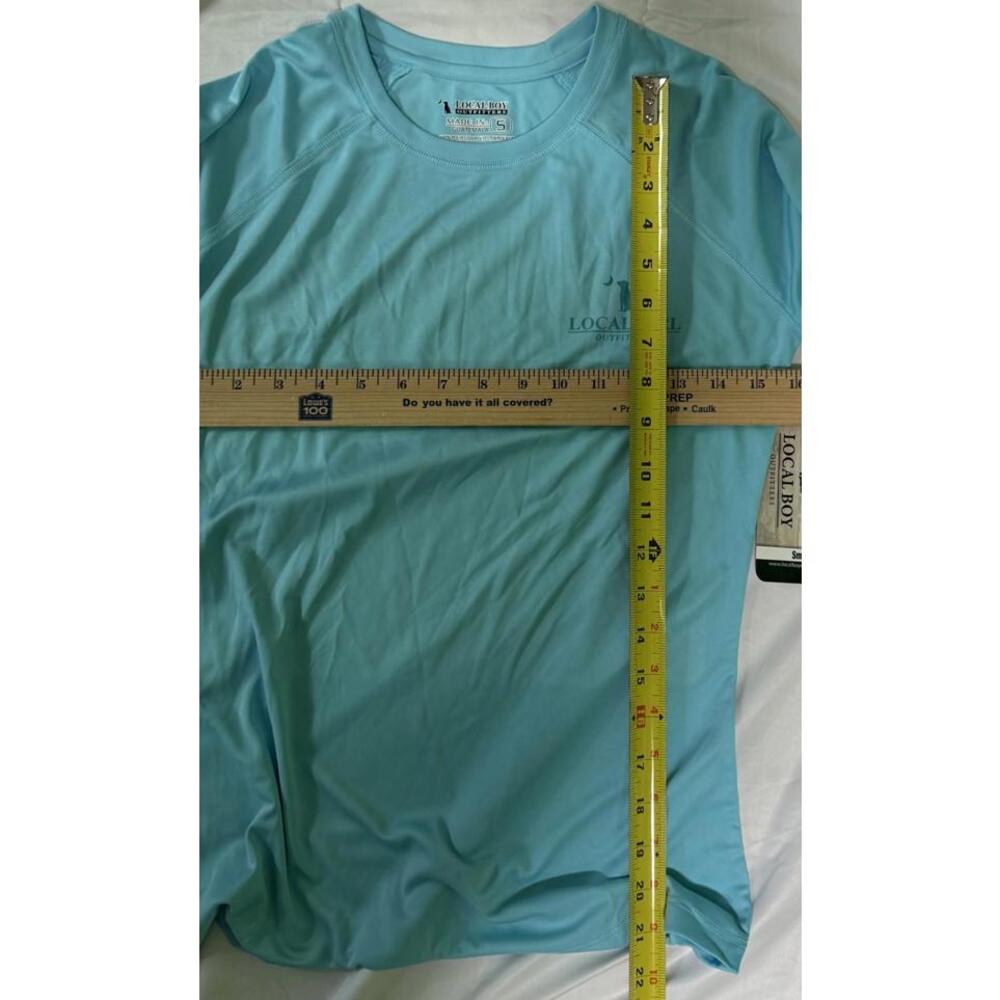 Local Girl Performance Long-Sleeve Tee in Light Blue - Picture 5 of 5